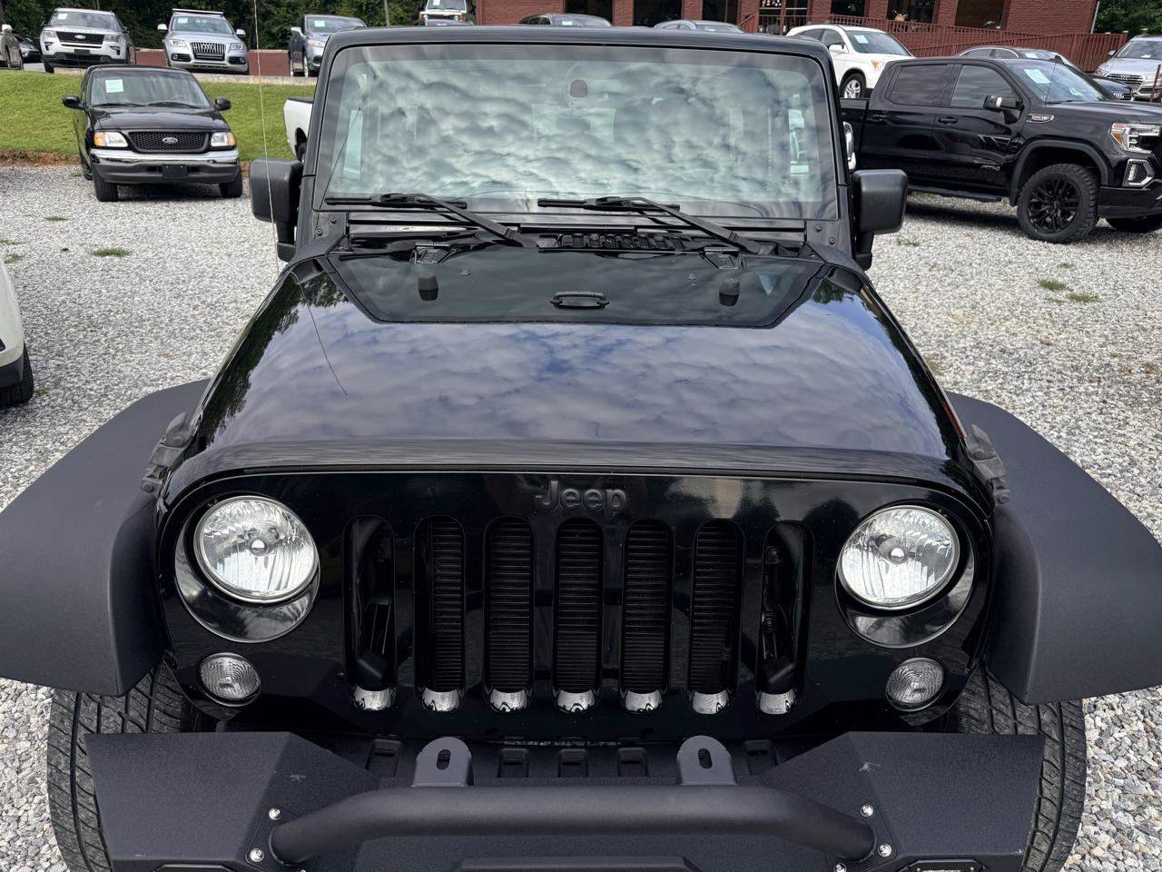 Used 2016 Jeep Wrangler Sport AWD/4WD image 5