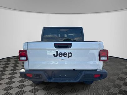 New 2026 Jeep Gladiator Sport