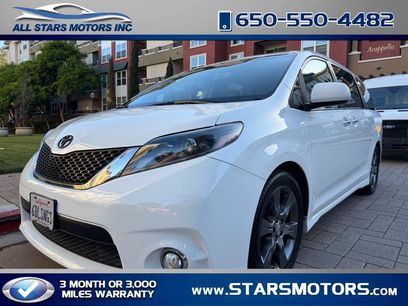Used 2015 Toyota Sienna SE Premium