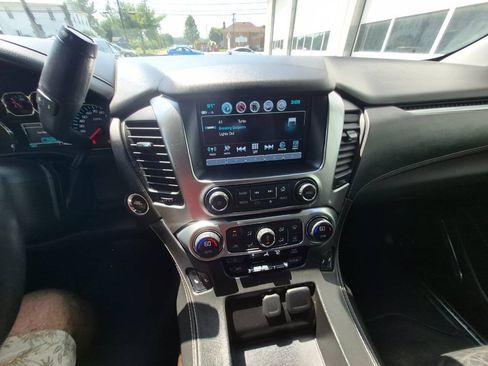 Used 2017 Chevrolet Tahoe LT AWD/4WD image 15