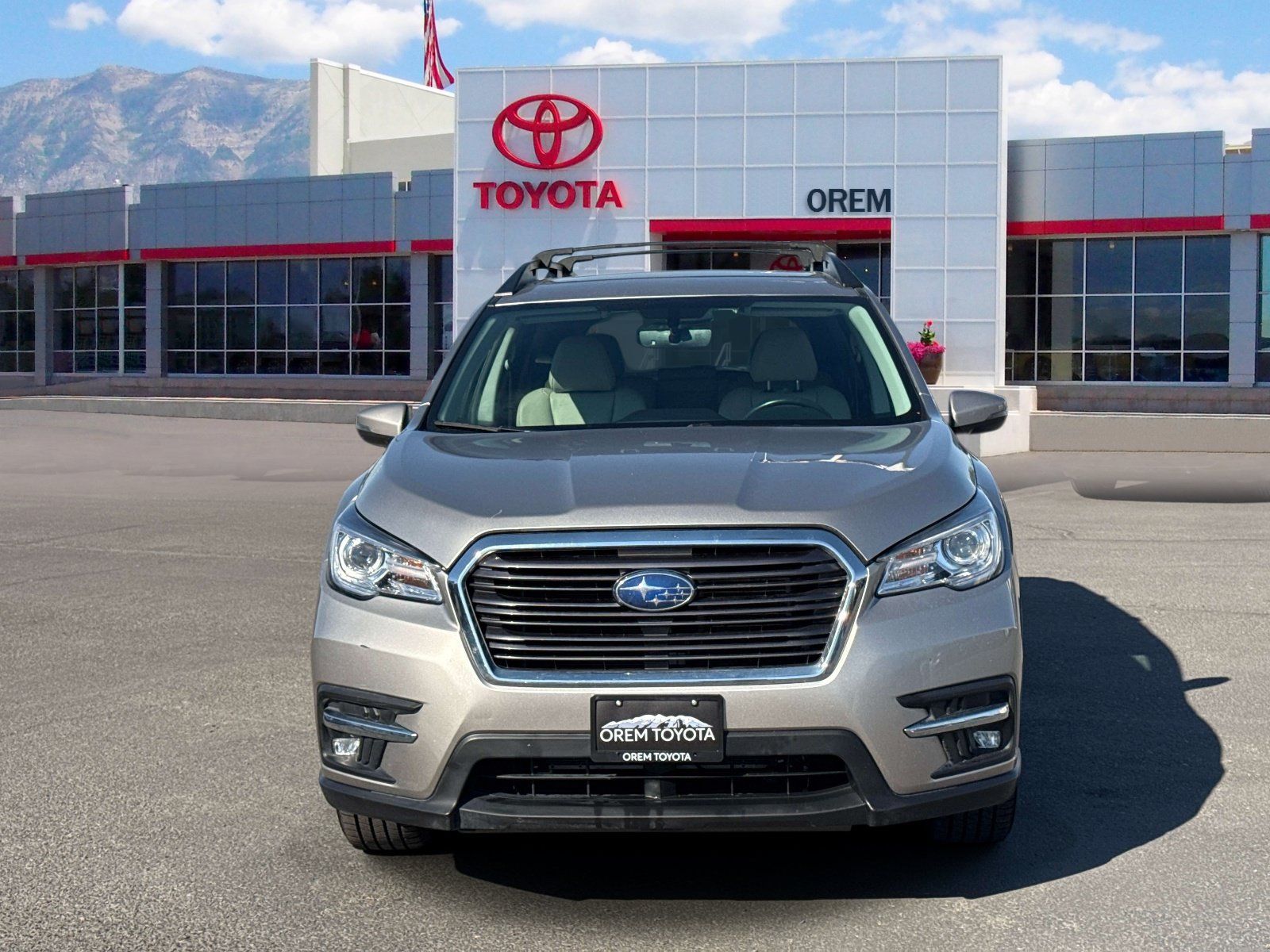 Used 2020 Subaru Ascent Limited AWD/4WD image 2