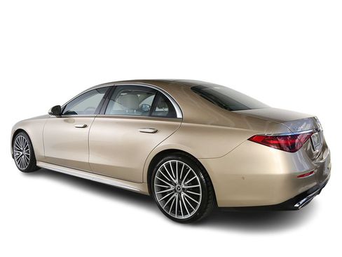 Used 2023 Mercedes-Benz S 500 4MATIC image 11