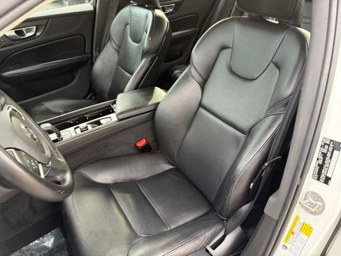 Used 2024 Volvo S60 B5 Core FWD image 15
