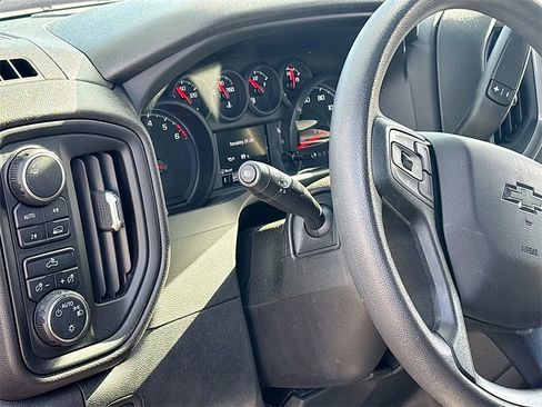 Used 2022 Chevrolet Silverado 1500 Custom w/ Rally Edition image 10