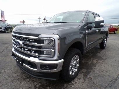 New 2025 Ford F350 Lariat w/ Lariat Ultimate Package