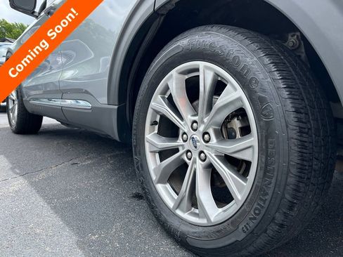 Used 2022 Ford Explorer Limited RWD image 12