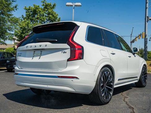 New 2026 Volvo XC90 T8 Ultra w/ Protection Package Premier AWD/4WD image 5