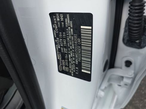 Certified 2025 Hyundai Elantra Blue image 44