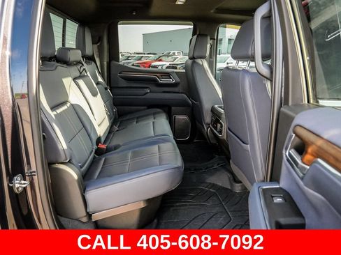 Used 2024 Chevrolet Silverado 1500 High Country w/ High Country Premium Package AWD/4WD image 51