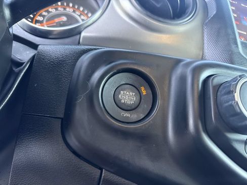 Used 2023 Jeep Wrangler Unlimited Sport AWD/4WD image 25