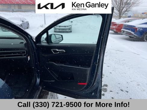 Certified 2023 Kia Sportage EX w/ EX Premium Package image 59