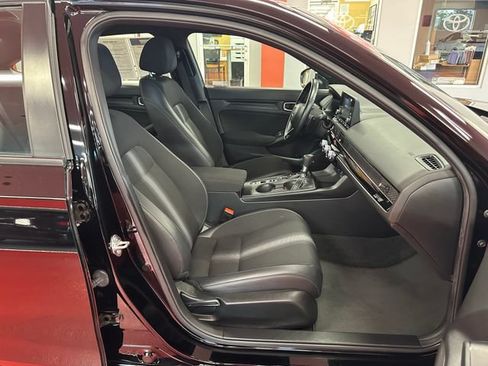 Used 2024 Honda Civic Sport image 16