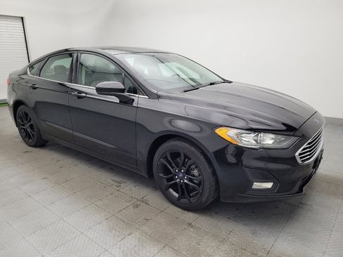 Used 2019 Ford Fusion SE w/ Equipment Group 151A image 11