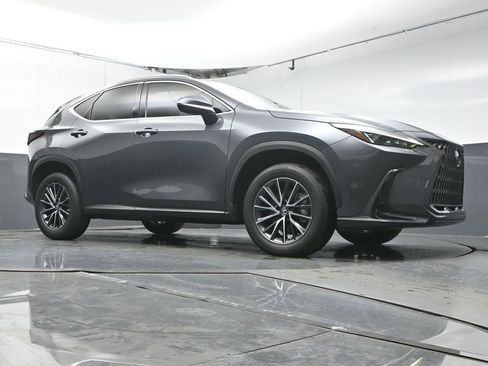 Used 2023 Lexus NX 350 AWD image 38