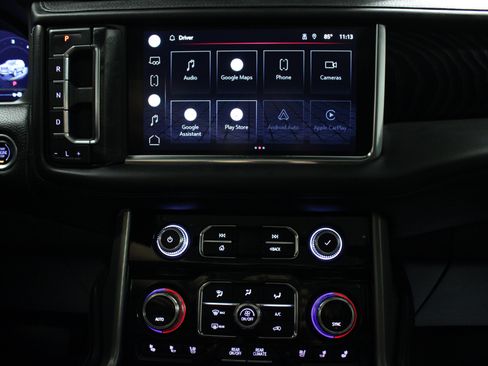 Used 2022 GMC Yukon Denali AWD/4WD image 23