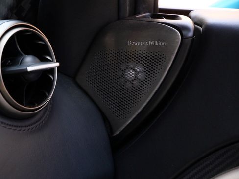 Used 2019 McLaren 720S Luxury image 15