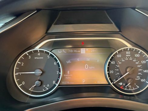 Used 2023 Nissan Murano SL image 37