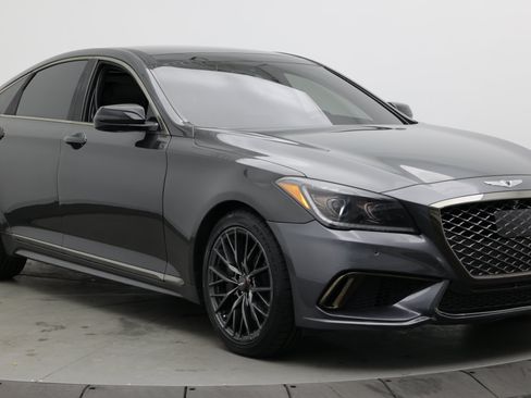 Used 2019 Genesis G80 3.3T Sport RWD image 3