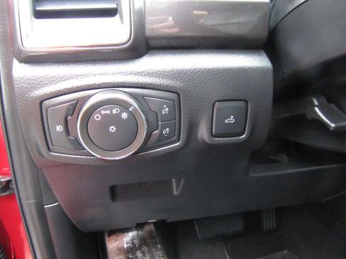 Used 2020 Ford Ranger Lariat w/ Technology Package RWD image 39
