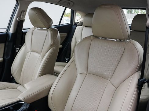 Used 2020 Subaru Impreza 2.0i Limited w/ Popular Package #2 image 10