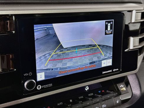 Certified 2022 Toyota Tundra SR5 w/ TRD Off-Road Premium Package AWD/4WD image 14
