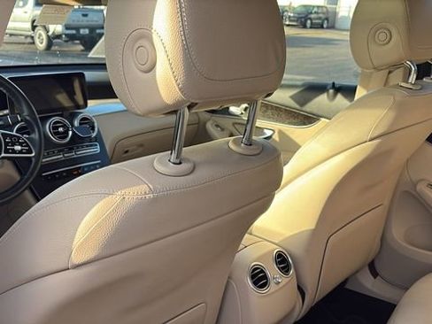 Used 2022 Mercedes-Benz GLC 300 image 23