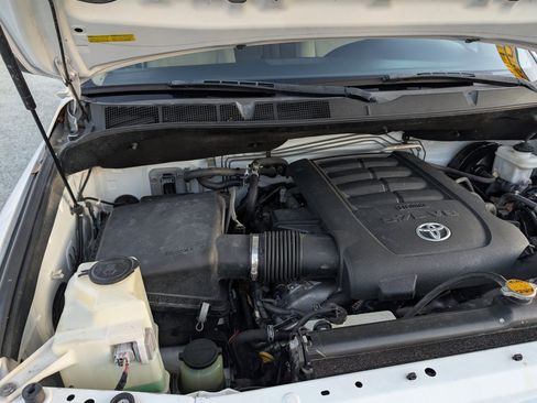 Used 2013 Toyota Sequoia SR5 image 23