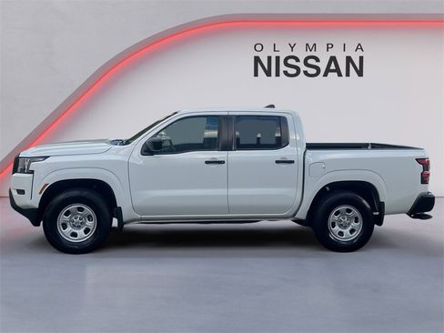 Used 2023 Nissan Frontier S w/ Tow Package image 2