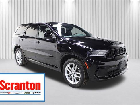 Used 2025 Dodge Durango GT image 1