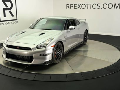 Used 2024 Nissan GT-R Premium w/ Floor Mat Package