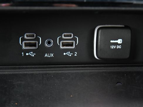 Used 2024 Jeep Grand Cherokee L Laredo AWD/4WD image 28