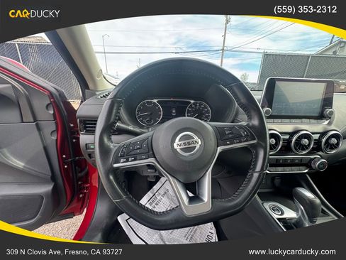 Used 2022 Nissan Sentra SV w/ Trunk Package image 12