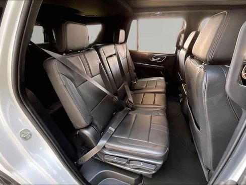 Used 2022 Chevrolet Tahoe RST image 17