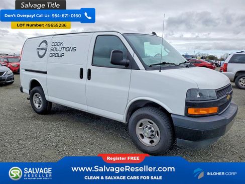 Used 2023 Chevrolet Express 2500 w/ Driver Convenience Package image 5