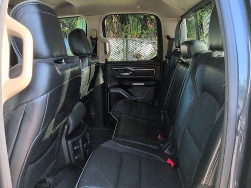 Used 2019 RAM 1500 Laramie RWD image 13