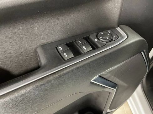 Used 2024 Chevrolet Silverado 1500 RST AWD/4WD image 19