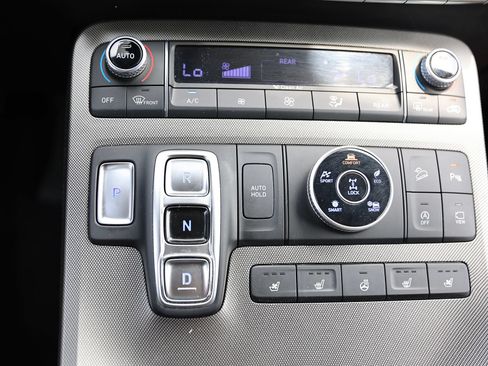 Certified 2021 Hyundai Palisade Limited AWD/4WD image 30