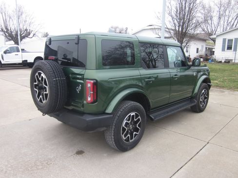 Used 2025 Ford Bronco Outer Banks image 6