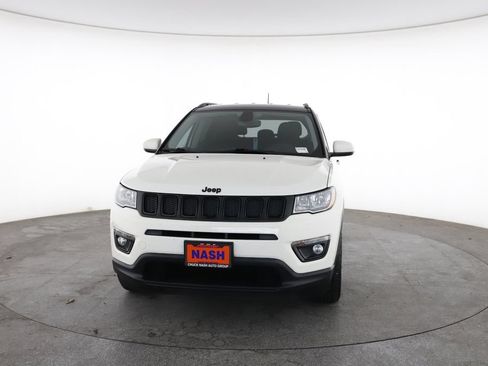 Used 2019 Jeep Compass Latitude FWD image 4