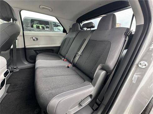 Used 2024 Hyundai Ioniq 5 SEL RWD image 16