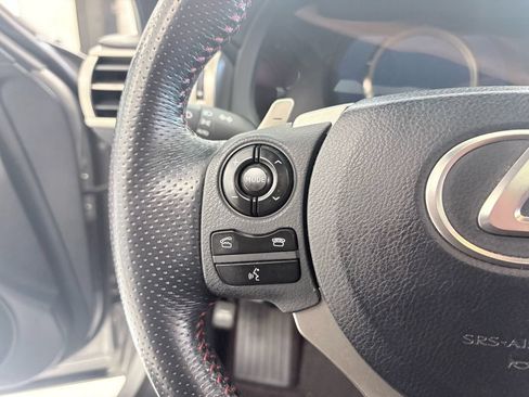 Used 2016 Lexus IS 200t w/ F Sport Package RWD image 18