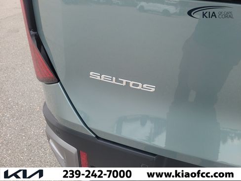New 2027 Kia Seltos S FWD image 11