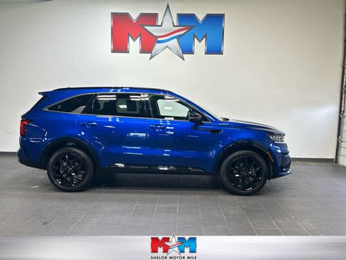 Used 2023 Kia Sorento SX AWD/4WD image 1