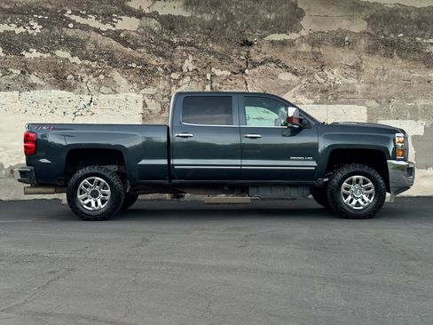 Used 2018 Chevrolet Silverado 2500 LTZ w/ Duramax Plus Package AWD/4WD image 7