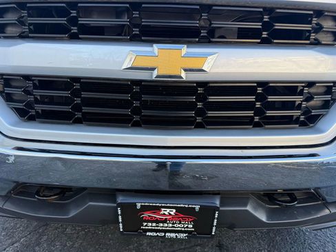 Used 2016 Chevrolet Silverado 1500 Custom w/ Custom Convenience Package image 49