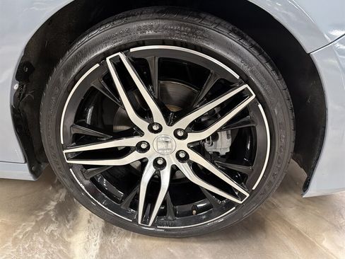 Used 2021 Honda Accord Touring image 15