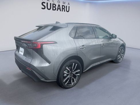 New 2026 Subaru Solterra Limited XT image 5