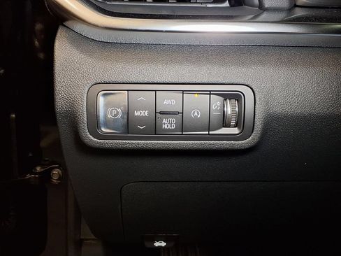 New 2026 GMC Terrain Denali w/ LPO, Black Badging Package AWD/4WD image 17