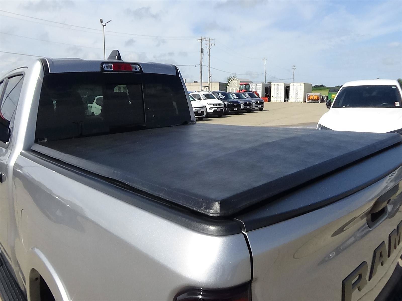 Used 2025 RAM 1500 Big Horn AWD/4WD image 12