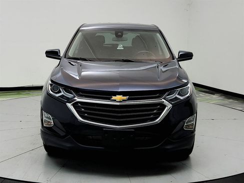 Used 2020 Chevrolet Equinox LT AWD/4WD image 2